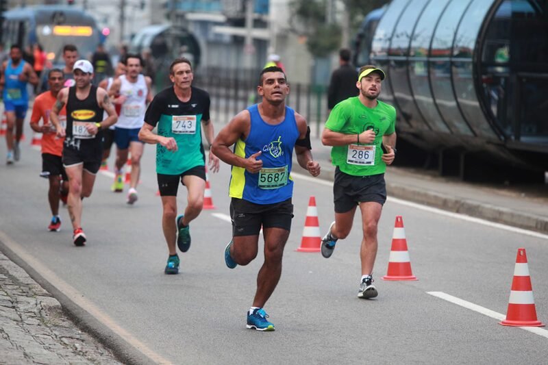 Última etapa do Circuito de Corridas de Curitiba tem largada neste domingo