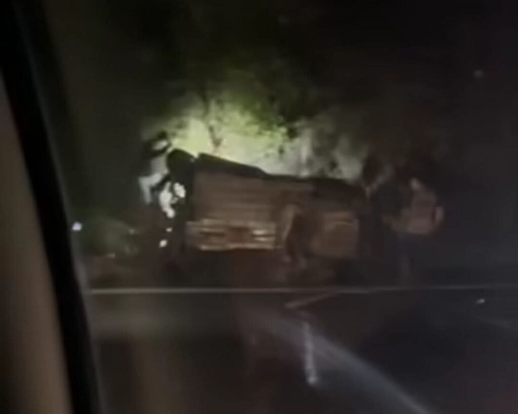 Motorista morre em colisão entre carro e caminhão na BR-476, em Lapa