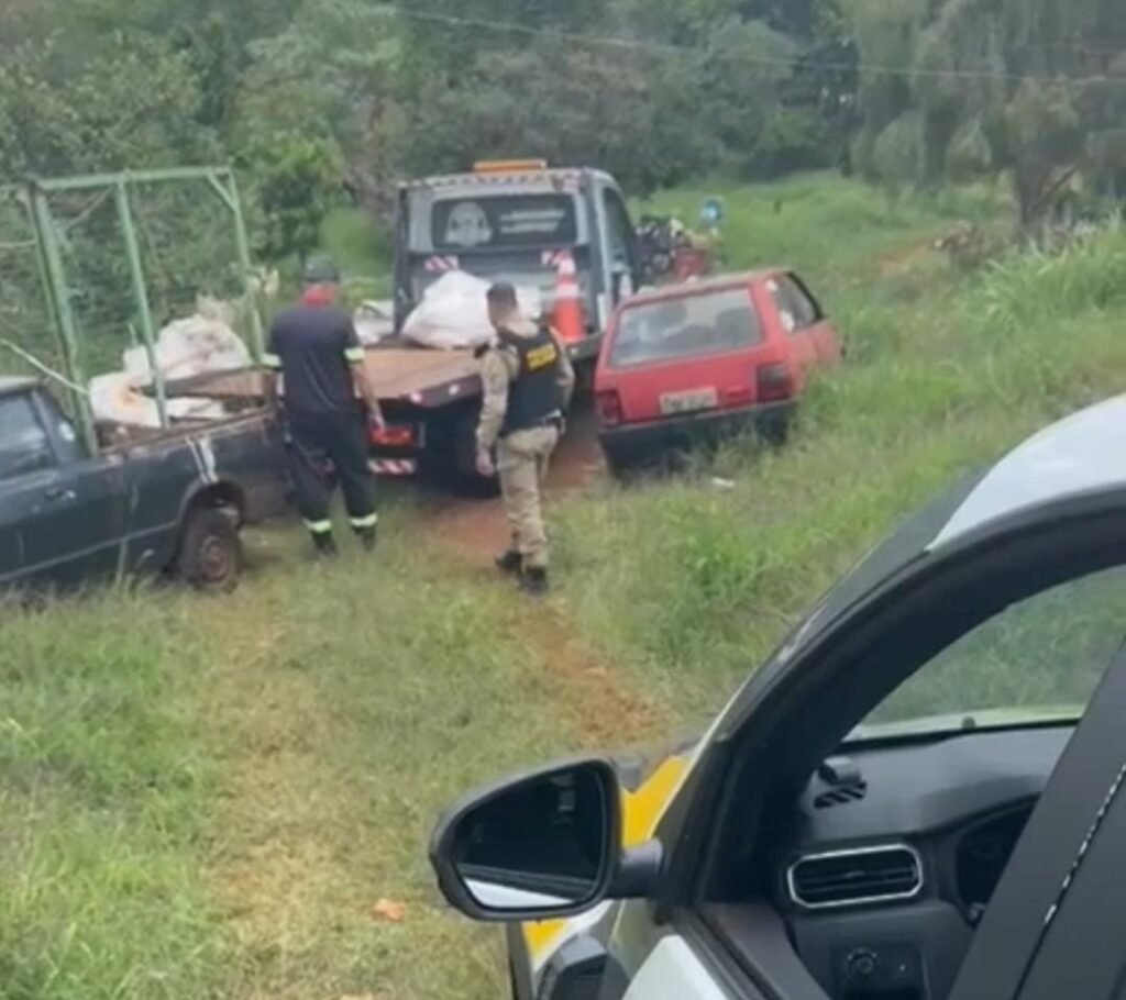 PM recupera carro de Associação de Catadores de Santa Tereza do Oeste; veículo estava com ex-presidente
