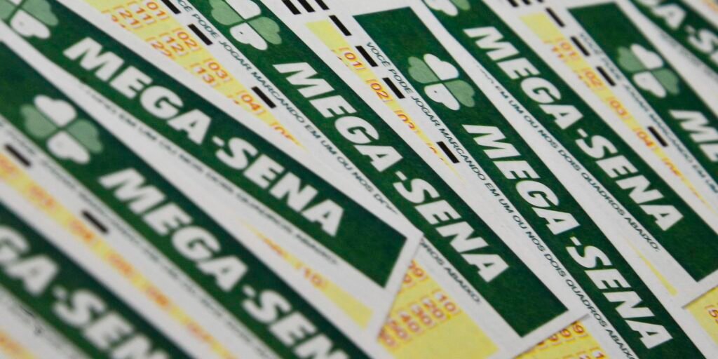 Mega-sena acumula e prêmio principal vai para R$ 34 milhões