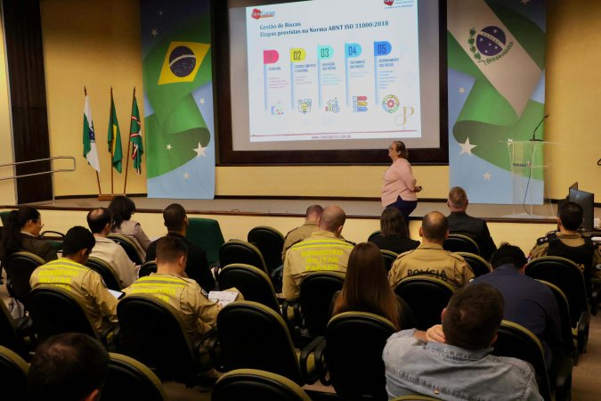 Segurança Pública promove qualificação de servidores da área de proteção de dados