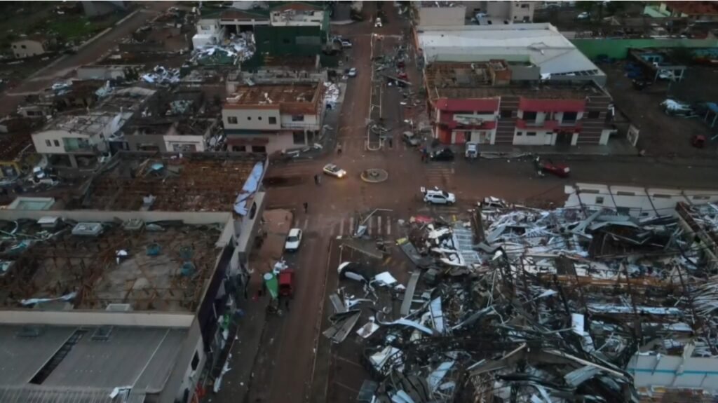 Cinco das seis vítimas do tornado em Rio Bonito do Iguaçu são identificadas