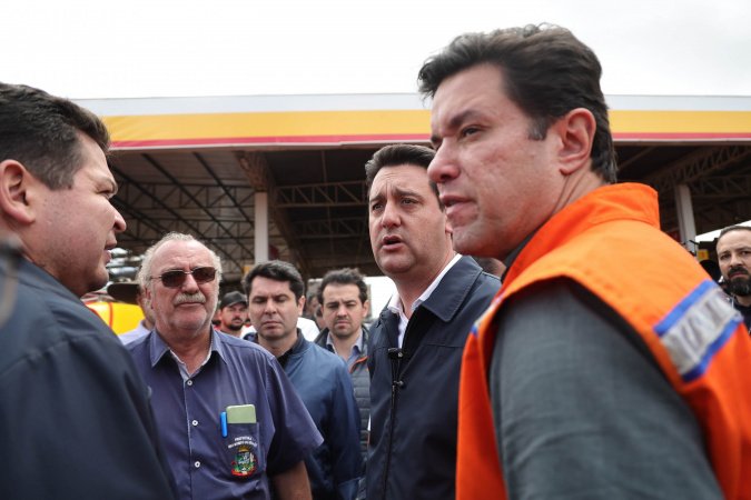 Governador Ratinho Junior sanciona lei que prevê auxílio para famílias de Rio Bonito do Iguaçu