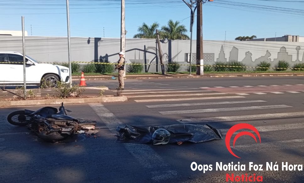 Mãe morre e filha entra em desespero após grave acidente em Foz do Iguaçu