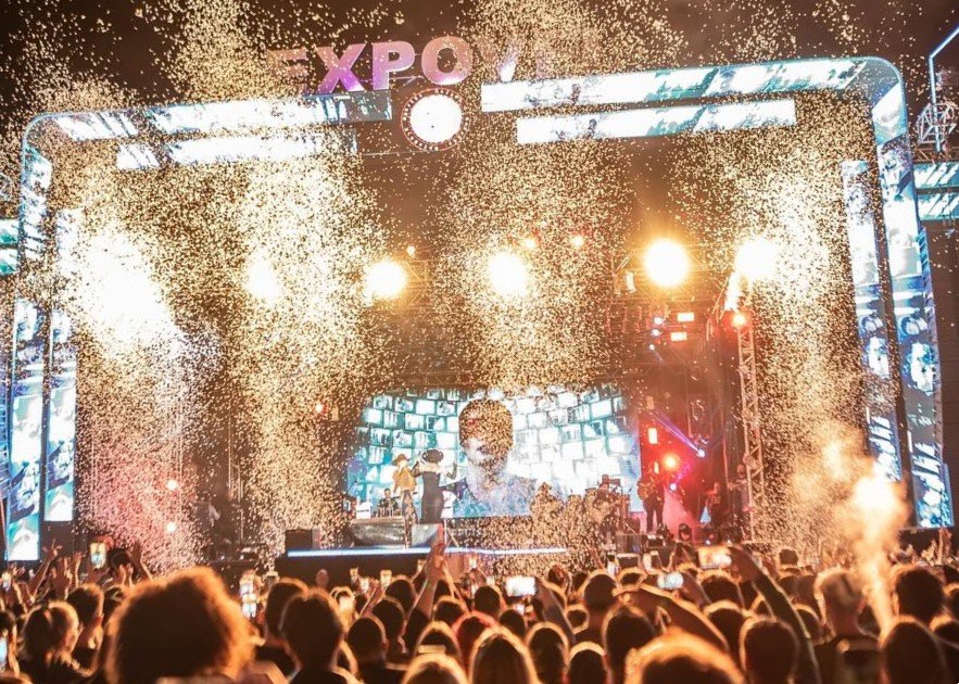 Com apoio da Prefeitura, Expovel 2025 começa nesta quarta com entrada livre e shows gratuitos todos os dias