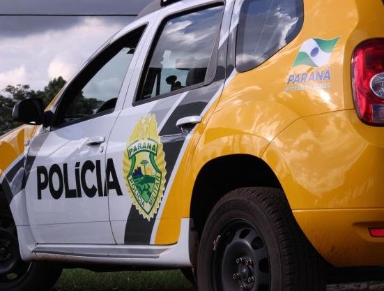Mãe é presa por maus-tratos contra filha de 13 anos em Cascavel