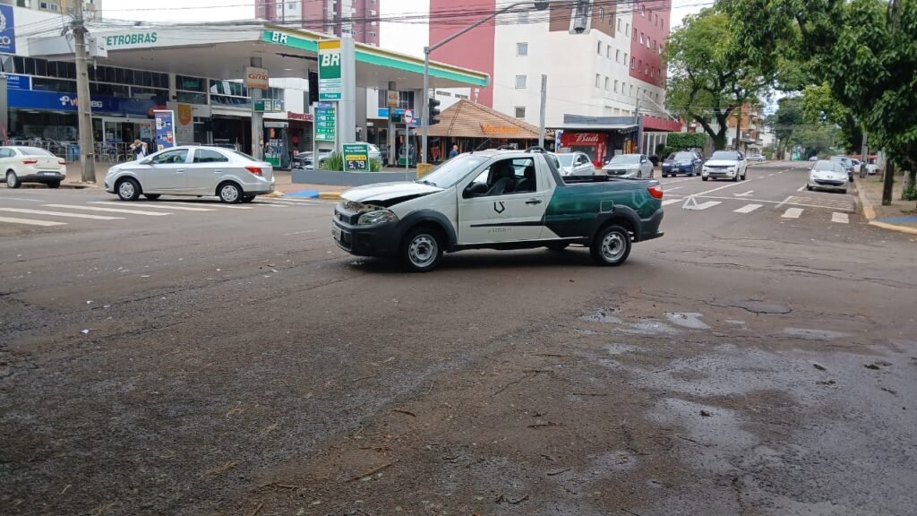 Scenic e Strada batem no centro de Cascavel