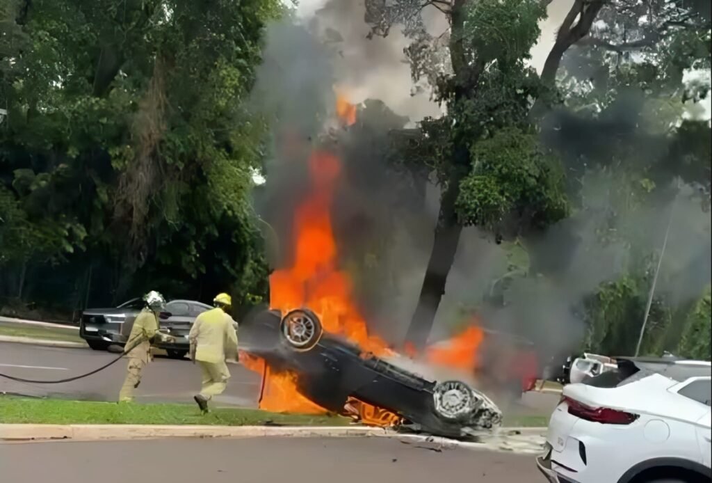 Médico oftalmologista morre carbonizado após capotamento em Maringá