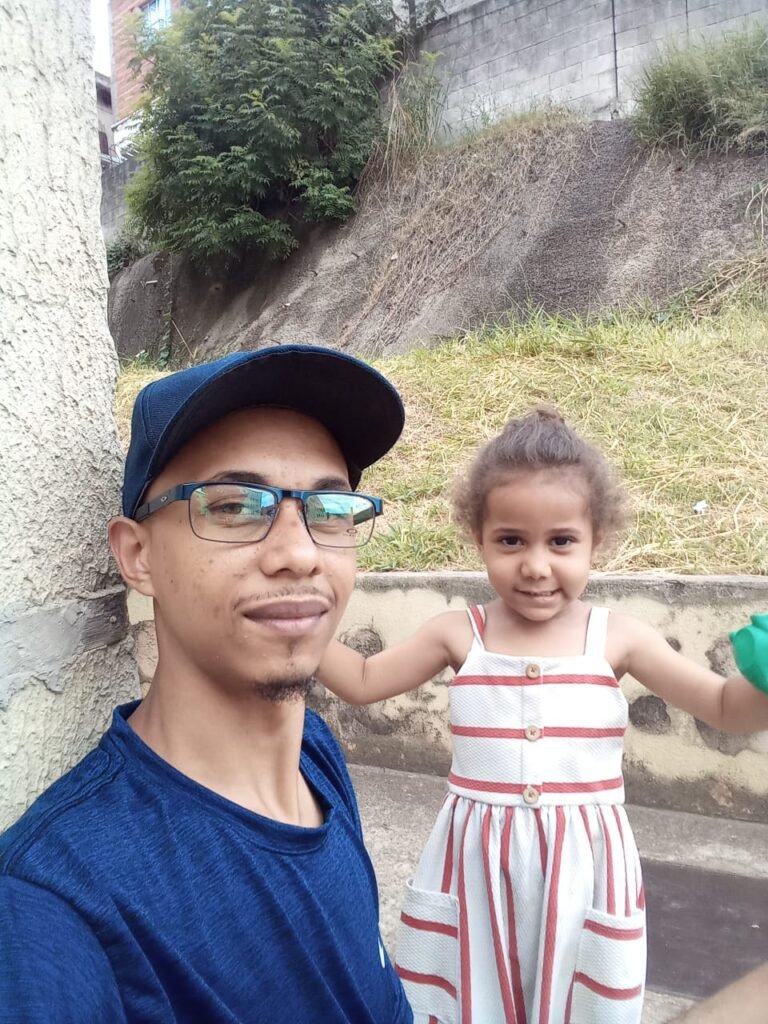 Pai é preso após matar filha de 4 anos e concretar o corpo dentro de casa; Veja onde o corpo foi achado