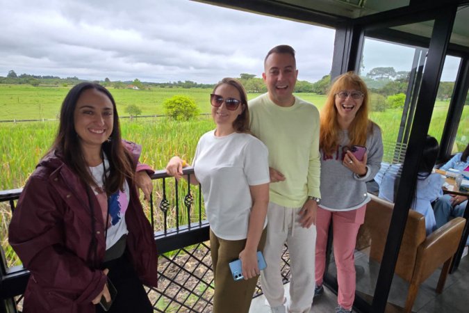 Agentes de viagens da Espanha estão no Paraná para conhecer atrativos turísticos