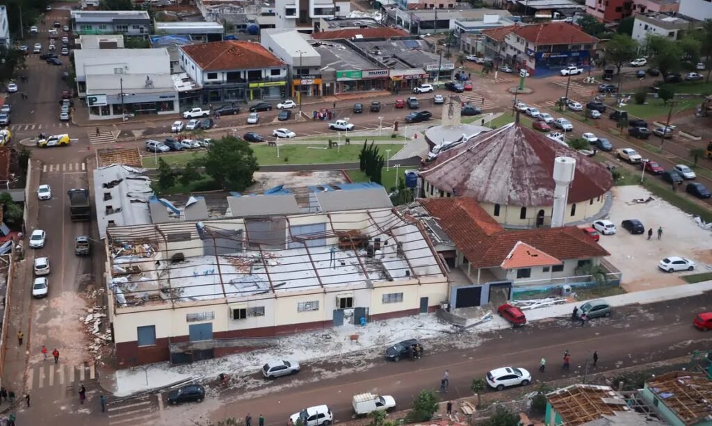 Governo trabalha para liberar FGTS de atingidos por tornado em Rio Bonito do Iguaçu