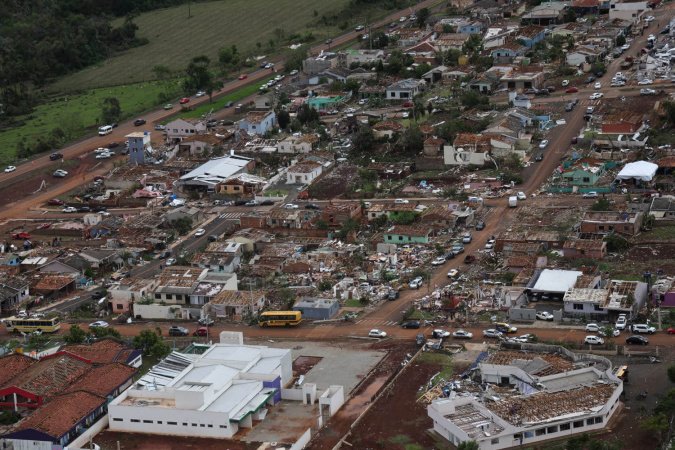 Hospitais de toda a região recebem vítimas do tornado; Defesa Civil orienta sobre doações