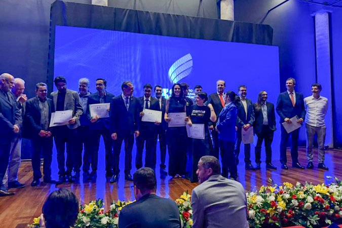 Estado premia iniciativas que promovem pesquisa, inovação e impacto social no Paraná