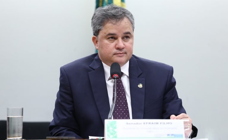 Comissão de Orçamento discute obras e serviços de engenharia com indícios de irregularidades