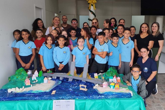 Expectativa no Litoral: alunos de escola municipal fazem maquete interativa da Ponte de Guaratuba