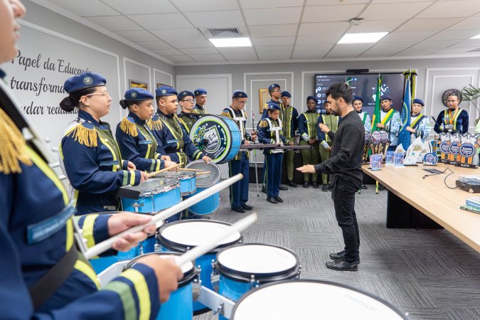 Fanfarra de colégio paranaense ganha prêmio em Santa Catarina