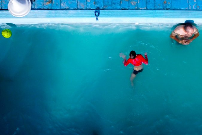Corpo de Bombeiros orienta como prevenir afogamentos e outros acidentes em piscinas