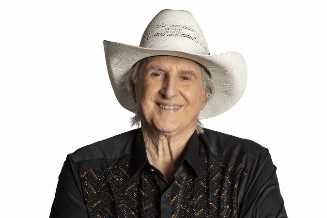 Sérgio Reis comemora 67 anos de carreira com show no Teatro Guaíra em março