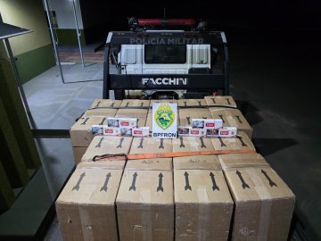 BPFron aprende contrabando em dois ônibus na PR-323