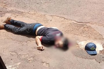 Homem é executado a tiros dentro de auto center em Pato Bragado