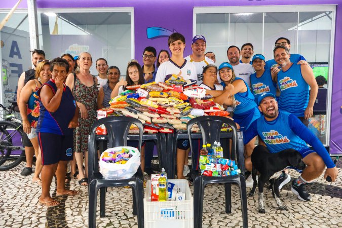Arena Gamer do Verão Maior Paraná entrega 350 quilos de alimentos à Apae de Matinhos