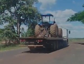PM recupera trator furtado em Agrocafeeira
