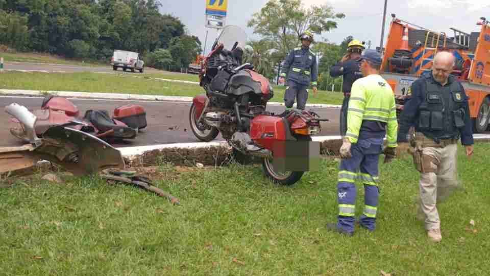Motociclista fica em estado grave em acidente com carro em Ibema - catve.com
