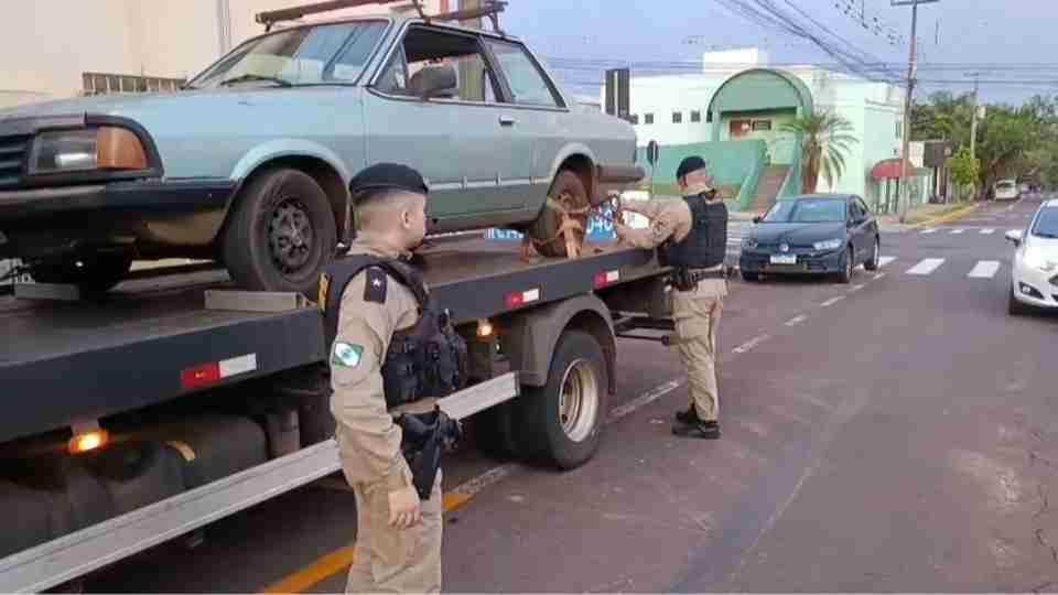 Carro furtado com ferramentas de trabalhador é recuperado pela PM em Toledo - catve.com