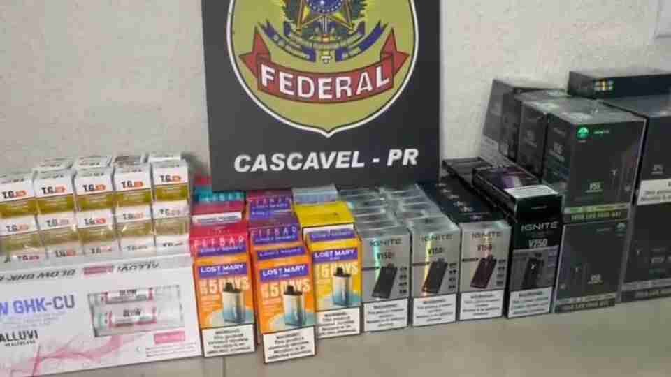 Carro alugado é apreendido com carga de contrabando na BR-277 - catve.com