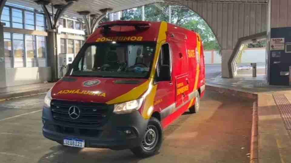 Homem é agredido por 5 pessoas no Terminal Leste - catve.com