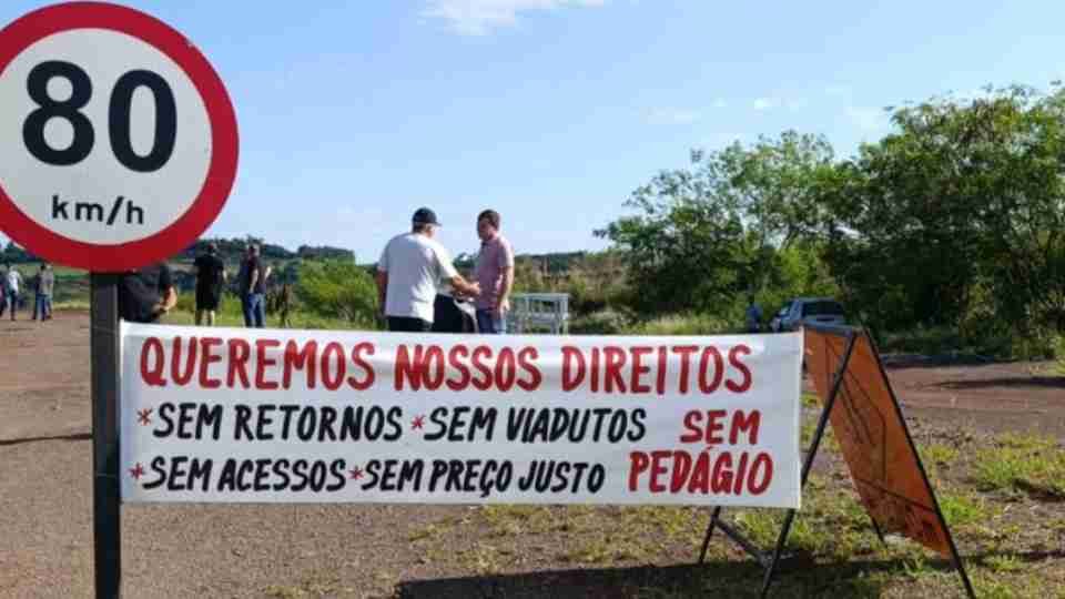 Moradores protestam contra novo pedágio na BR-163 - catve.com