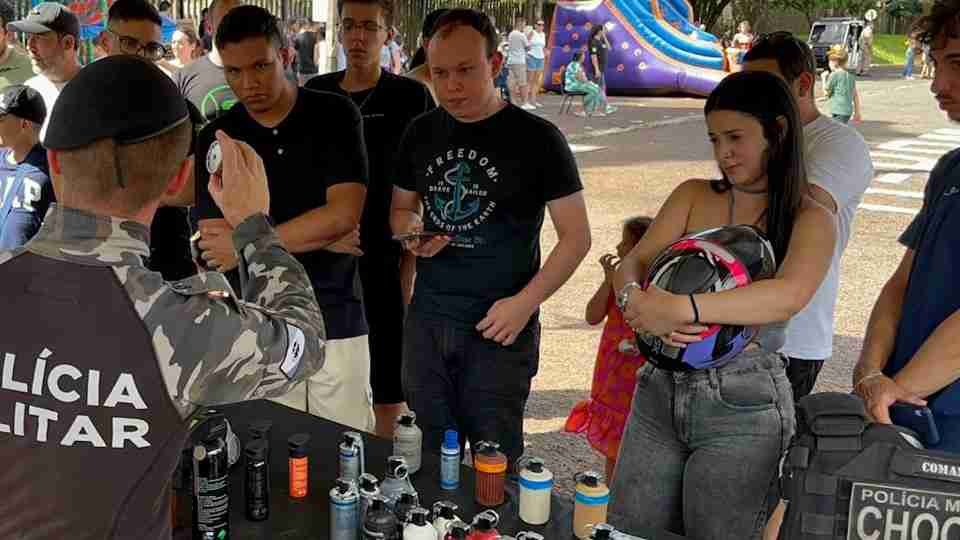 Polícia Militar abre portas para comunidade em evento com exposição de viaturas e atividades recreativas - catve.com