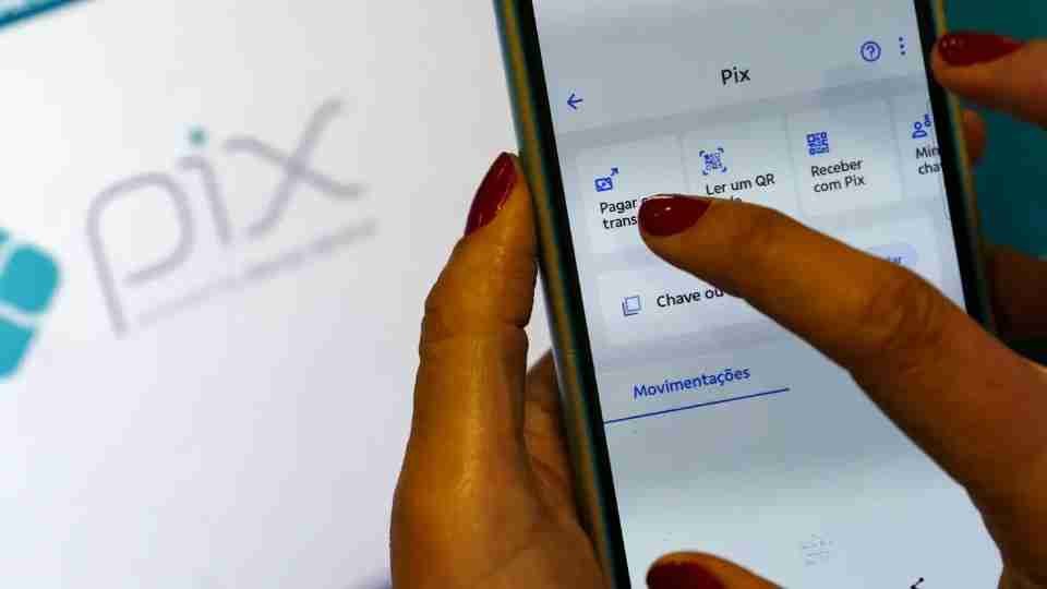 Golpistas se passam por advogada e aplicam prejuízo de R$ 39 mil em casal - catve.com