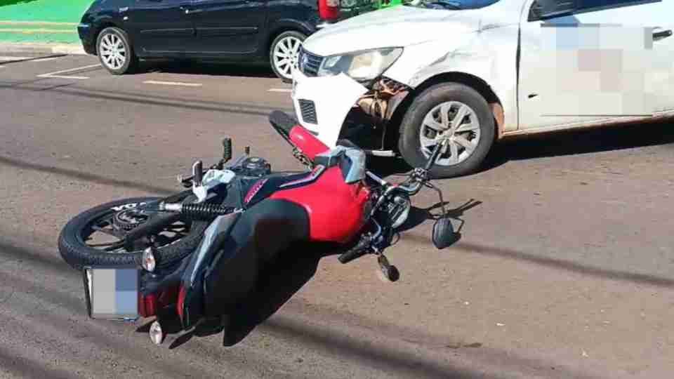 Motociclista fica ferido em batida com carro em Toledo - catve.com