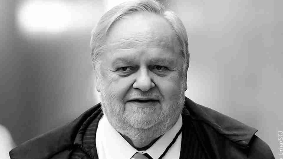 Morre em Brasília o ministro aposentado do STJ Felix Fischer, aos 78 anos - catve.com