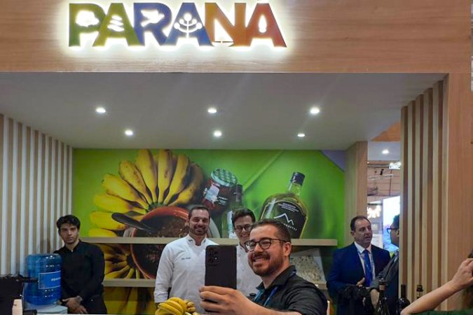 Viaje Paraná: empresários comemoram negócios fechados em feira em Portugal