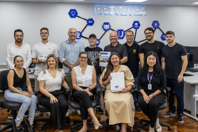 Projetek da Unioeste entrega projeto arquitetônico de escola municipal para Cafelândia