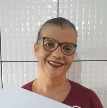Professora encerra 30 anos de dedicação à educação em Cascavel