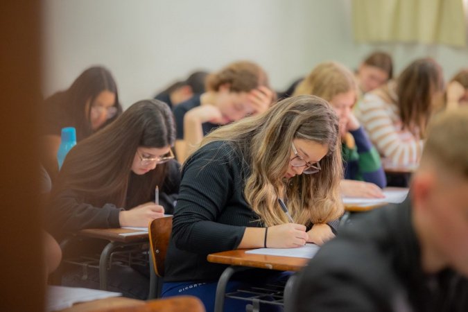 Unespar promove no domingo o Vestibular Especial para cursos incorporados do Uniuv 