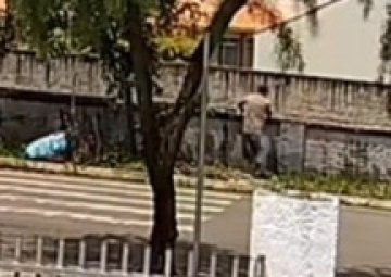 Vídeo mostra homem pulando muro de convento antes de matar freira