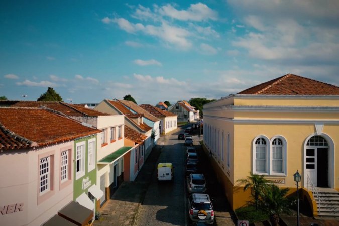 "Paraná Visto do Céu" sobrevoa a Lapa e revela história e paisagens sob nova perspectiva