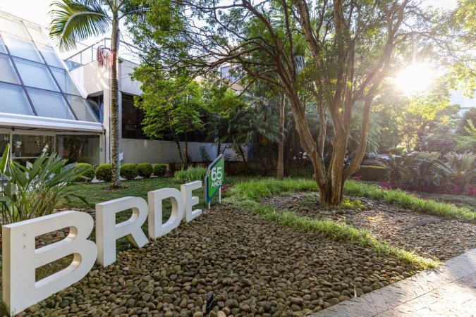 Paraná representa 36% da liberação de R$ 1 bilhão do BRDE nos primeiros 100 dias do ano