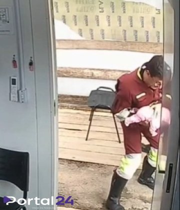 Bebê de 12 dias é salva após engasgo na Rodovia Raimundo Antunes Soares, em Piedade