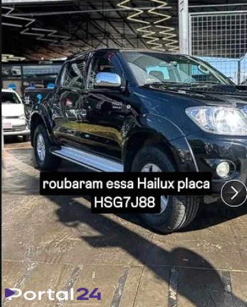 Caminhonete Hilux é furtada na Avenida Brasil, em frente à Cascavel Bebidas, em Cascavel