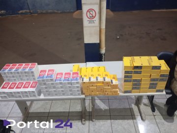Carro vindo de Foz é abordado e 111 celulares são apreendidos pela ROCAM em Cascavel