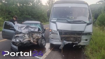 Colisão entre carro e ônibus deixa jovem gravemente ferido na BR-153