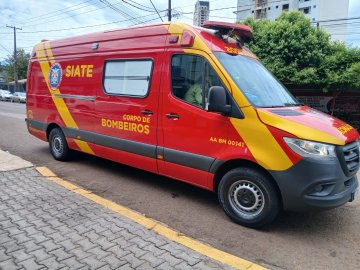 Colisão traseira é registrada no bairro Neva