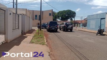 Confronto com a polícia termina com um suspeito morto e outro preso após tentativa de roubo em Arapongas