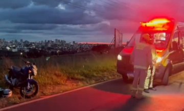 Dois ficam feridos em acidente na marginal BR-467