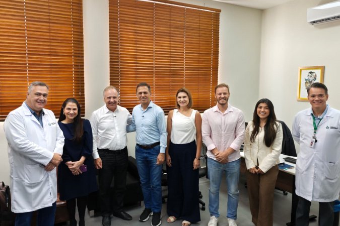 Opera Paraná: Estado viabiliza mil cirurgias de catarata para a população de Paranaguá